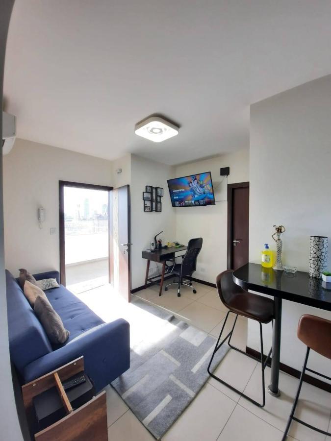 Hermoso Y Unico Apartamento Moderno, En Pleno Centro De Santa Cruz, Con Netflix Wi-Fi De 60 Mb, Estacionamiento Gratis Y Ac En Todos Los Ambientes Santa Cruz de La Sierra Eksteriør bilde