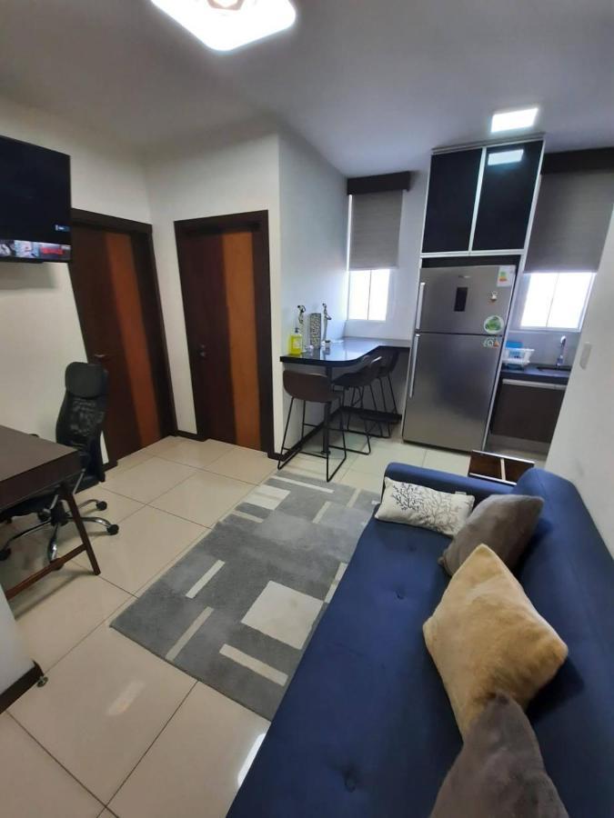 Hermoso Y Unico Apartamento Moderno, En Pleno Centro De Santa Cruz, Con Netflix Wi-Fi De 60 Mb, Estacionamiento Gratis Y Ac En Todos Los Ambientes Santa Cruz de La Sierra Eksteriør bilde