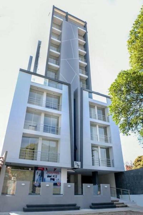 Hermoso Y Unico Apartamento Moderno, En Pleno Centro De Santa Cruz, Con Netflix Wi-Fi De 60 Mb, Estacionamiento Gratis Y Ac En Todos Los Ambientes Santa Cruz de La Sierra Eksteriør bilde